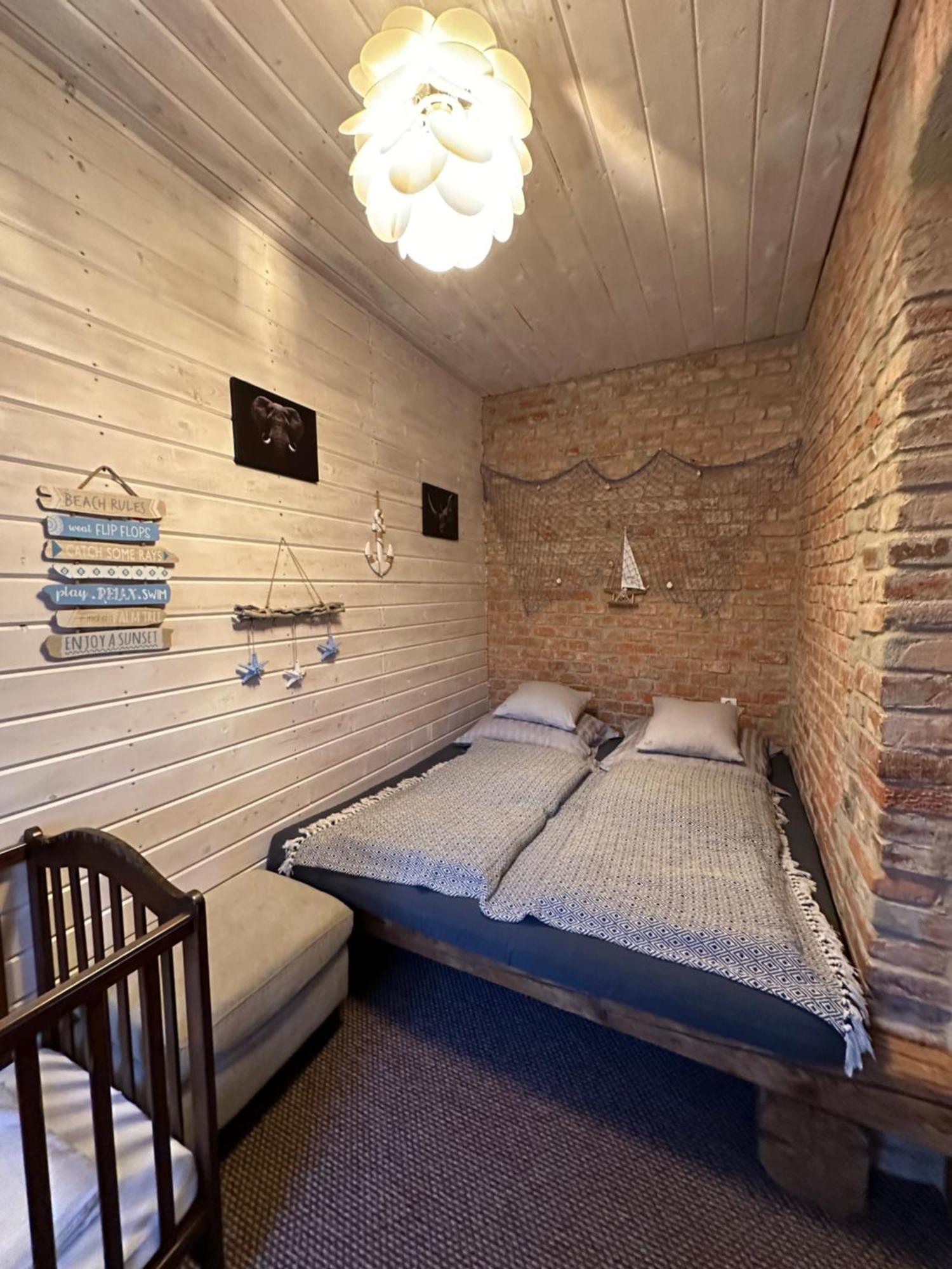 Loft Apartments Дечин Екстер'єр фото